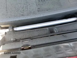 2025 Chevrolet Silverado 1500 LTZ z VIN 1GCUKGED6SZ274141, wystawiony jako Copart lot #82691655 z przebiegiem 2 190 mil mil oraz Szkoda całkowita • Salvage title. Historia ofert i sprzedaży dostępna na DreamBid. Obrazek 15.