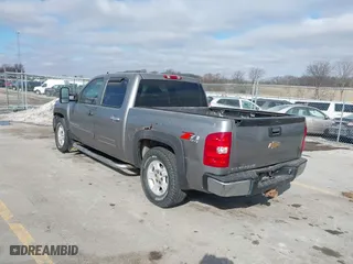 2007 Chevrolet Silverado 1500 LTZ with VIN 2GCEK13MX71529698, listed as a IAAI auction lot 41590698 with 244,705 mi miles. Bid and sale history available at carsss.com. Image 19.