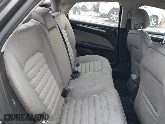 2014 Ford Fusion S с VIN 3FA6P0G72ER328882, выставлен на аукционе IAAI как лот 41689735 с пробегом 180 672 миль миль и . История ставок и продаж доступна на DreamBid. Изображение 8.