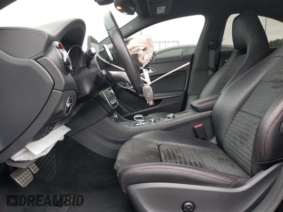 2018 Mercedes-Benz CLA 45 AMG z VIN WDDSJ5CB1JN567585, wystawiony jako Copart lot #55470285 z przebiegiem Nie podano mil oraz Szkoda całkowita • Salvage title. Historia ofert i sprzedaży dostępna na DreamBid. Obrazek 7.