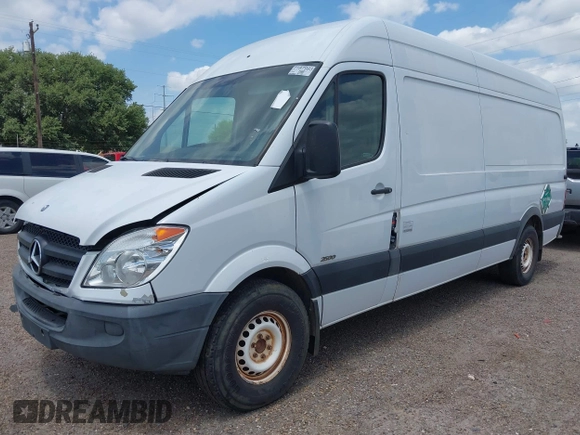 2012 Mercedes-Benz Sprinter Cargo with VIN WD3PE8CB7C5673557, listed as a IAAI auction lot 42044315 with Not Provided miles. Bid and sale history available at carsss.com. Image 17.