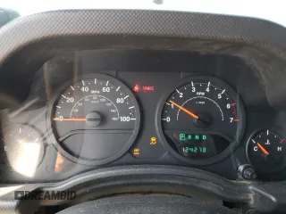 2007 Jeep Wrangler X with VIN 1J4FA24117L202063, listed as a Copart auction lot 54348275 with 124,278 mi miles and Clean title. Bid and sale history available at DreamBid. Image 9.