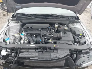 2025 Hyundai Elantra SEL Convenience with VIN KMHLS4DG7SU952152, listed as a IAAI auction lot 42188302 with 4,620 mi miles and . Bid and sale history available at DreamBid. Image 10.