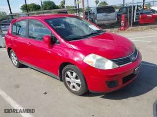 2008 Nissan Versa 1.8 S with VIN 3N1BC13EX8L374839, listed as a IAAI auction lot 42092941 with 157,744 mi miles. Bid and sale history available at carsss.com. Image 1.