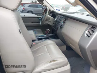 2007 Ford Expedition EL Limited with VIN 1FMFK19537LA89141, listed as a IAAI auction lot 41583578 with 232,462 mi miles. Bid and sale history available at carsss.com. Image 5.
