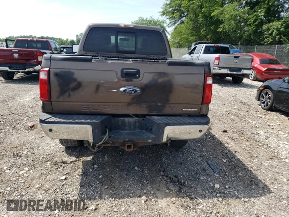 2015 Ford F-250 XLT z VIN 1FT7X2B60FEC50812, wystawiony jako Copart lot #62493675 z przebiegiem 159 058 mil mil oraz Szkoda całkowita • Salvage title. Historia ofert i sprzedaży dostępna na DreamBid. Obrazek 6.