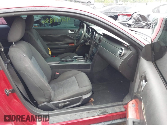 2008 Ford Mustang Deluxe with VIN 1ZVHT80N085193413, listed as a IAAI auction lot 42719826 with 199,618 mi miles and . Bid and sale history available at DreamBid. Image 5.