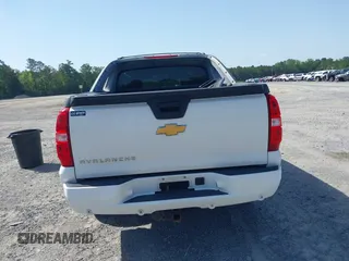 2012 Chevrolet Avalanche LT with VIN 3GNMCFE08CG207148, listed as a IAAI auction lot 42281392 with 184,219 mi miles and . Bid and sale history available at DreamBid. Image 17.