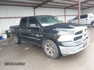 2015 Ram 1500 Outdoorsman z VIN 1C6RR6LT2FS605406, wystawiony jako IAAI lot #41522779 z przebiegiem 152 165 mil mil oraz . Historia ofert i sprzedaży dostępna na DreamBid. Obrazek 1.