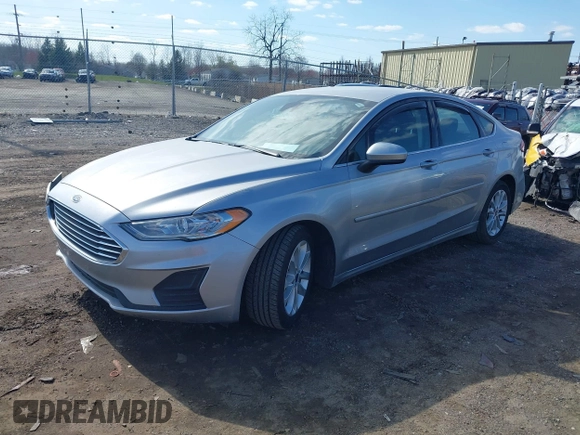 2020 Ford Fusion SE z VIN 3FA6P0LU8LR163896, wystawiony jako IAAI lot #41994803 z przebiegiem 89 892 mil mil oraz . Historia ofert i sprzedaży dostępna na DreamBid. Obrazek 20.