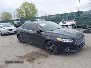 2016 Ford Fusion SE with VIN 3FA6P0HD0GR205184, listed as a IAAI auction lot 42044218 with 136,262 mi miles. Bid and sale history available at carsss.com. Image 1.