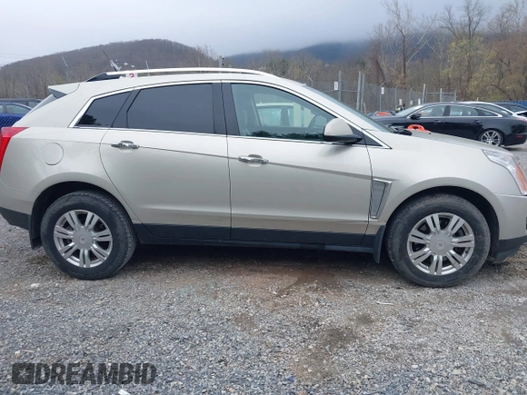 2013 Cadillac SRX Luxury Collection with VIN 3GYFNCE3XDS654531, listed as a IAAI auction lot 41931295 with 120,255 mi miles and . Bid and sale history available at carsss.com. Image 13.