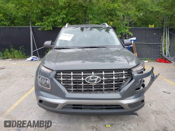 2024 Hyundai Venue SEL with VIN KMHRC8A31RU295469, listed as a IAAI auction lot 42472613 with 10,724 mi miles and . Bid and sale history available at DreamBid. Image 12.