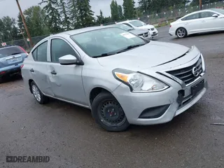 2019 Nissan Versa Sedan SV with VIN 3N1CN7AP7KL808096, listed as a IAAI auction lot 40379481 with 34,692 mi miles. Bid and sale history available at carsss.com. Image 1.