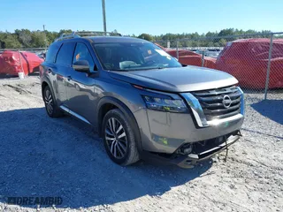 2022 Nissan Pathfinder Platinum with VIN 5N1DR3DK9NC268101, listed as a IAAI auction lot 41277151 with 51,197 mi miles. Bid and sale history available at carsss.com. Image 1.