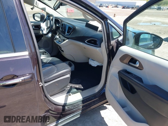 2017 Chrysler Pacifica Touring L with VIN 2C4RC1BG0HR747551, listed as a IAAI auction lot 42139664 with 120,057 mi miles and . Bid and sale history available at DreamBid. Image 5.
