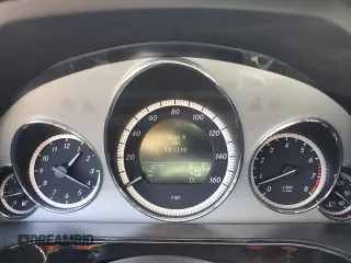 2011 Mercedes-Benz E 350 Luxury with VIN WDDHF5GB8BA327898, listed as a Copart auction lot 61077415 with 183,318 mi miles and Salvage title. Bid and sale history available at DreamBid. Image 9.