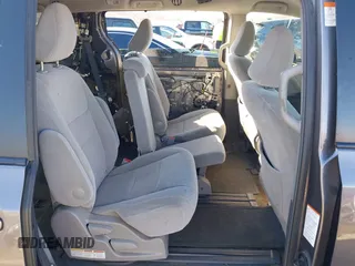 2016 Toyota Sienna LE AAS with VIN 5TDKK3DC1GS732265, listed as a IAAI auction lot 41701180 with 116,738 mi miles. Bid and sale history available at carsss.com. Image 8.