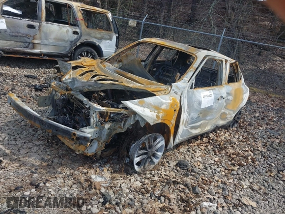 2012 Nissan Juke SL with VIN JN8AF5MV0CT125528, listed as a IAAI auction lot 41981422 with 1 mi miles. Bid and sale history available at carsss.com. Image 2.