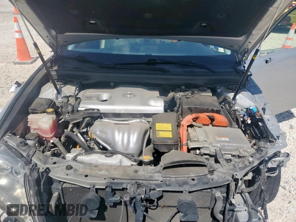 2013 Lexus ES 300h with VIN JTHBW1GG9D2003018, listed as a Copart auction lot 59173005 with 132,344 mi miles and Salvage title. Bid and sale history available at DreamBid. Image 11.