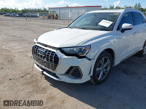 2019 Audi Q3 S line Premium with VIN WA1DECF32K1084030, listed as a IAAI auction lot 42528662 with 34,498 mi miles and . Bid and sale history available at DreamBid. Image 6.