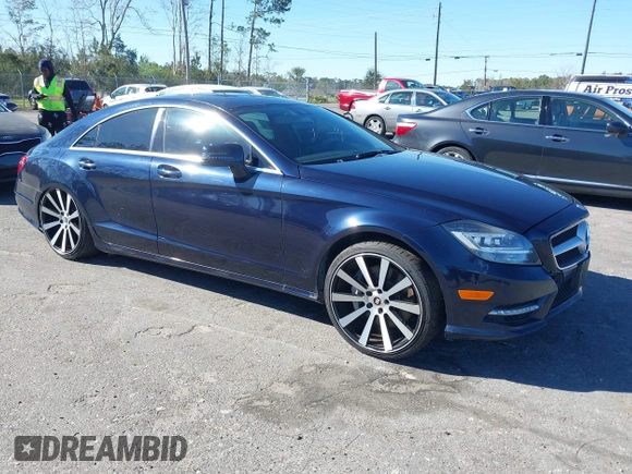 2013 Mercedes-Benz CLS-Class CLS 550 with VIN WDDLJ9BB7DA074616, listed as a IAAI auction lot 41750371 with 112,898 mi miles. Bid and sale history available at carsss.com. Image 1.