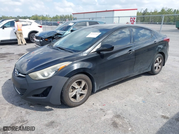 2015 Hyundai Elantra Limited with VIN KMHDH4AE7FU385081, listed as a IAAI auction lot 41911165 with 124,052 mi miles. Bid and sale history available at carsss.com. Image 17.