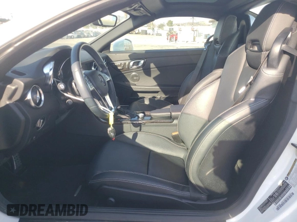2015 Mercedes-Benz SLK-Class SLK 250 with VIN WDDPK4HA8FF096923, listed as a Copart auction lot 74031224 with 41,658 mi miles and Salvage Title. Bid and sale history available at carsss.com. Image 7.