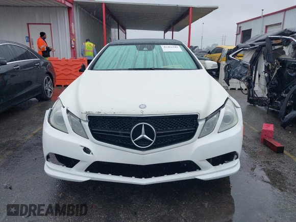 2012 Mercedes-Benz E 350 with VIN WDDKK5KF3CF164187, listed as a IAAI auction lot 41481949 with 111,693 mi miles and . Bid and sale history available at DreamBid. Image 12.