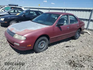 1995 Nissan Altima XE with VIN 1N4BU31D8SC164328, listed as a Copart auction lot 65999624 with 196,247 mi miles and Salvage Title. Bid and sale history available at DreamBid. Image 1.