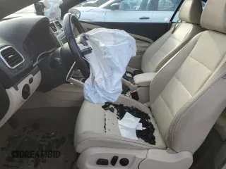 2009 Volkswagen Eos Komfort с VIN WVWAA71F79V016077, выставлен на аукционе Copart как лот 88357585 с пробегом 198 922 миль миль и Списание • Salvage title. История ставок и продаж доступна на DreamBid. Изображение 7.