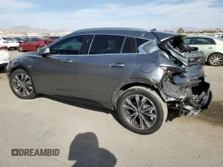 2019 Infiniti QX30 Essential with VIN SJKCH5CP5KA010822, listed as a Copart auction lot 75909634 with 33,563 mi miles and Salvage title. Bid and sale history available at DreamBid. Image 2.
