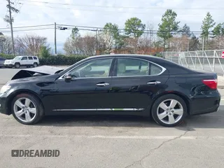 2011 Lexus LS 460 с VIN JTHBL5EF0B5103062, выставлен на аукционе IAAI как лот 41757593 с пробегом 86 629 миль миль и . История ставок и продаж доступна на DreamBid. Изображение 14.