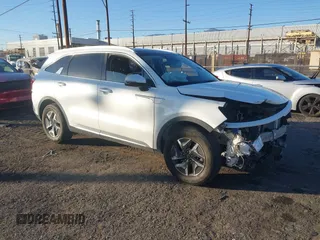 2021 Kia Sorento EX with VIN KNDRH4LG9M5019123, listed as a IAAI auction lot 40919661 with 75,291 mi miles and . Bid and sale history available at DreamBid. Image 1.