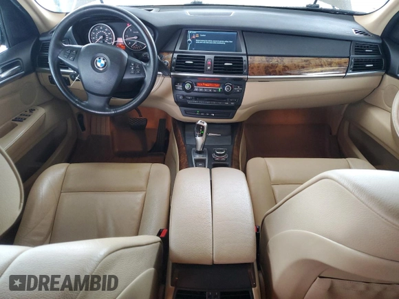 2010 BMW X5 35d z VIN 5UXFF0C58ALJ99362, wystawiony jako Copart lot #51952755 z przebiegiem 182 124 mil mil oraz Szkoda całkowita • Salvage title. Historia ofert i sprzedaży dostępna na DreamBid. Obrazek 8.
