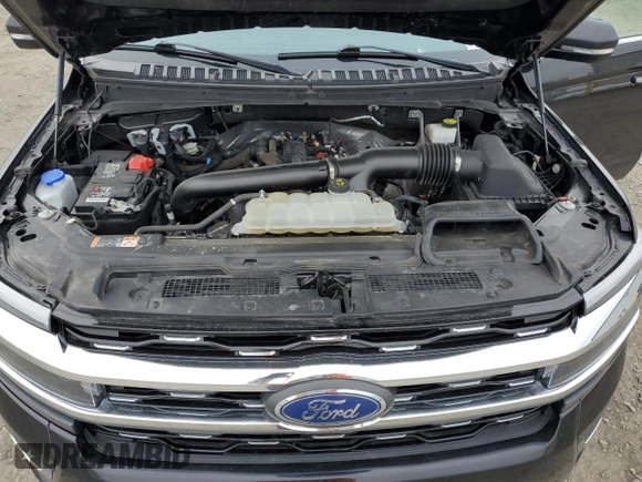 2022 Ford Expedition Limited z VIN 1FMJU2AT6NEA26301, wystawiony jako Copart lot #48721835 z przebiegiem 66 147 mil mil oraz Szkoda całkowita • Salvage title. Historia ofert i sprzedaży dostępna na DreamBid. Obrazek 13.