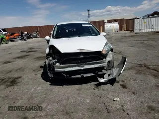 2014 Ford Fiesta S z VIN 3FADP4TJ6EM177381, wystawiony jako Copart lot #55416715 z przebiegiem 125 062 mil mil oraz Szkoda całkowita • Salvage title. Historia ofert i sprzedaży dostępna na DreamBid. Obrazek 13.