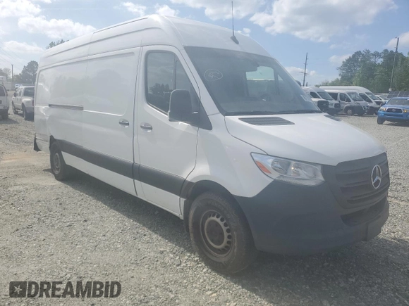 2022 Mercedes-Benz Sprinter Cargo with VIN W1Y40CHY1NT113681, listed as a Copart auction lot 53908755 with 64,231 mi miles and Salvage Title. Bid and sale history available at carsss.com. Image 4.
