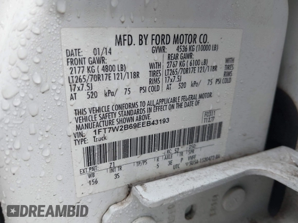 2014 Ford Super Duty F-250 SRW XL with VIN 1FT7W2B69EEB43193, listed as a IAAI auction lot 41463083 with 330,282 mi miles. Bid and sale history available at carsss.com. Image 9.