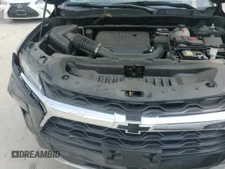 2024 Chevrolet Blazer LT z VIN 3GNKBDR43RS201758, wystawiony jako Copart lot #69117175 z przebiegiem 20 901 mil mil oraz Szkoda całkowita • Salvage title. Historia ofert i sprzedaży dostępna na DreamBid. Obrazek 14.