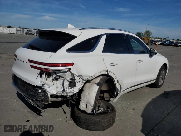 2022 Genesis GV70 2.5T с VIN KMUMADTB5NU043992, выставлен на аукционе Copart как лот 52814965 с пробегом 26 028 миль миль и Списание • Salvage title. История ставок и продаж доступна на DreamBid. Изображение 3.