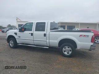 2010 Ford Super Duty F-250 SRW XL with VIN 1FTSW2BY2AEA60565, listed as a IAAI auction lot 41714262 with 177,014 mi miles. Bid and sale history available at carsss.com. Image 14.