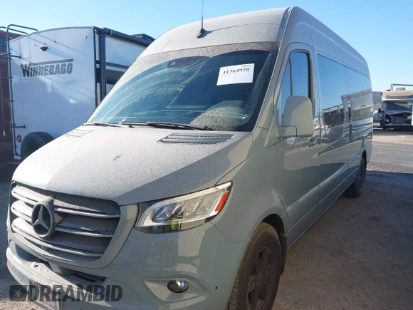2021 Mercedes-Benz Sprinter Cargo with VIN W1W4ECHY5MT075011, listed as a IAAI auction lot 41364920 with 22,421 mi miles and . Bid and sale history available at carsss.com. Image 2.