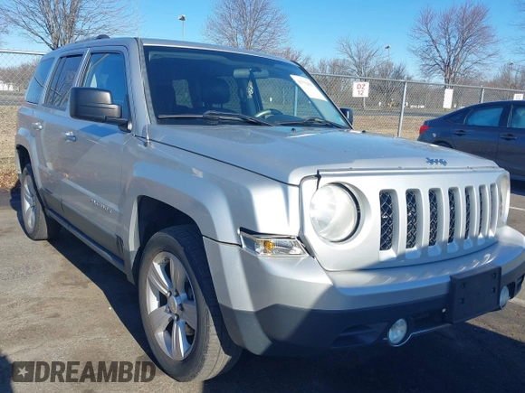 2012 Jeep Patriot Limited with VIN 1C4NJRCB4CD649916, listed as a IAAI auction lot 41732193 with 137,359 mi miles and . Bid and sale history available at carsss.com. Image 1.