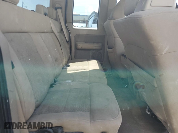 2006 Ford F-150 STX with VIN 1FTRX12W16FB16422, listed as a Copart auction lot 62468955 with 203,721 mi miles and Salvage title. Bid and sale history available at DreamBid. Image 10.