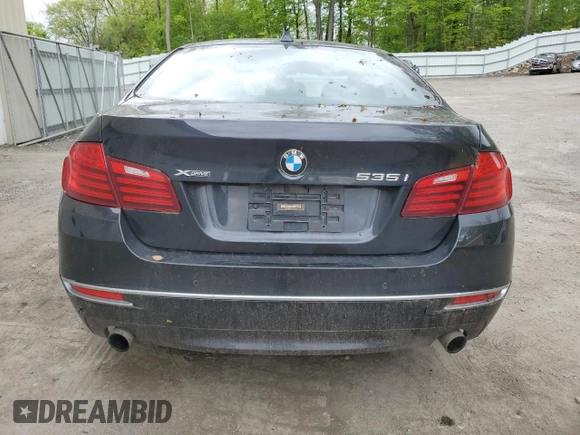 2014 BMW 5 Series 535i xDrive z VIN WBA5B3C5XED539389, wystawiony jako Copart lot #57290835 z przebiegiem 136 560 mil mil oraz Szkoda całkowita • Salvage title. Historia ofert i sprzedaży dostępna na DreamBid. Obrazek 6.