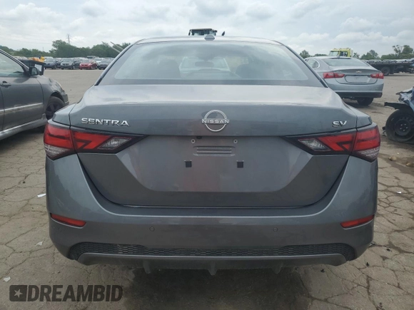 2024 Nissan Sentra SV z VIN 3N1AB8CV7RY221315, wystawiony jako Copart lot #58791495 z przebiegiem 29 419 mil mil oraz Szkoda całkowita • Salvage title. Historia ofert i sprzedaży dostępna na DreamBid. Obrazek 6.