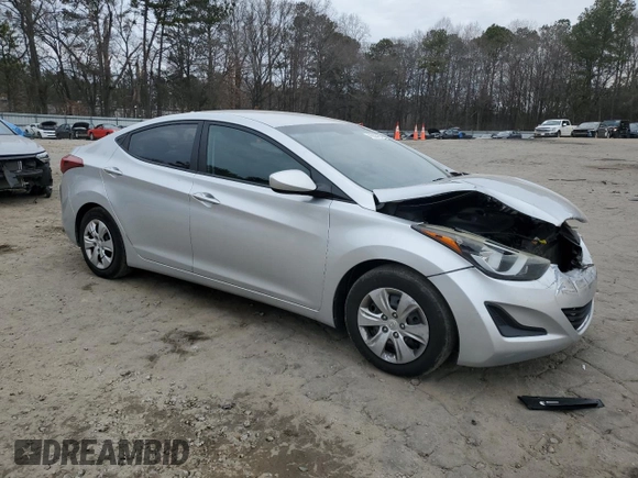 2016 Hyundai Elantra SE z VIN 5NPDH4AE2GH681321, wystawiony jako Copart lot #41835165 z przebiegiem 90 930 mil mil oraz Szkoda całkowita • Salvage title. Historia ofert i sprzedaży dostępna na DreamBid. Obrazek 4.