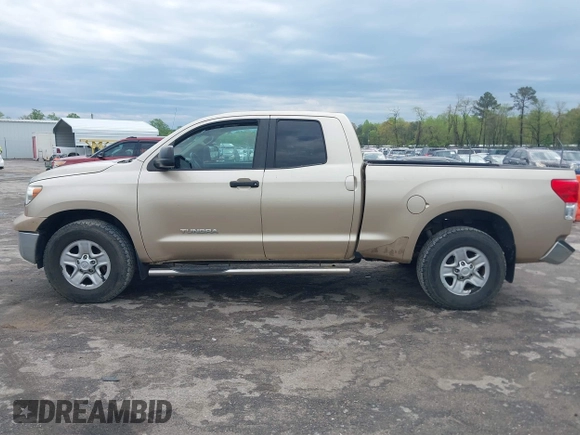 2010 Toyota Tundra 4WD Truck with VIN 5TFUM5F11AX009656, listed as a IAAI auction lot 41966776 with 156,219 mi miles. Bid and sale history available at carsss.com. Image 14.