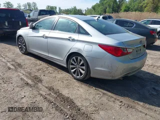2011 Hyundai Sonata Limited with VIN 5NPEC4AB9BH177706, listed as a IAAI auction lot 42112012 with 247,547 mi miles and . Bid and sale history available at DreamBid. Image 3.